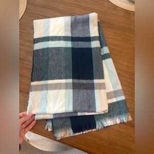 Banana Republic Blue and White Plaid Scarf